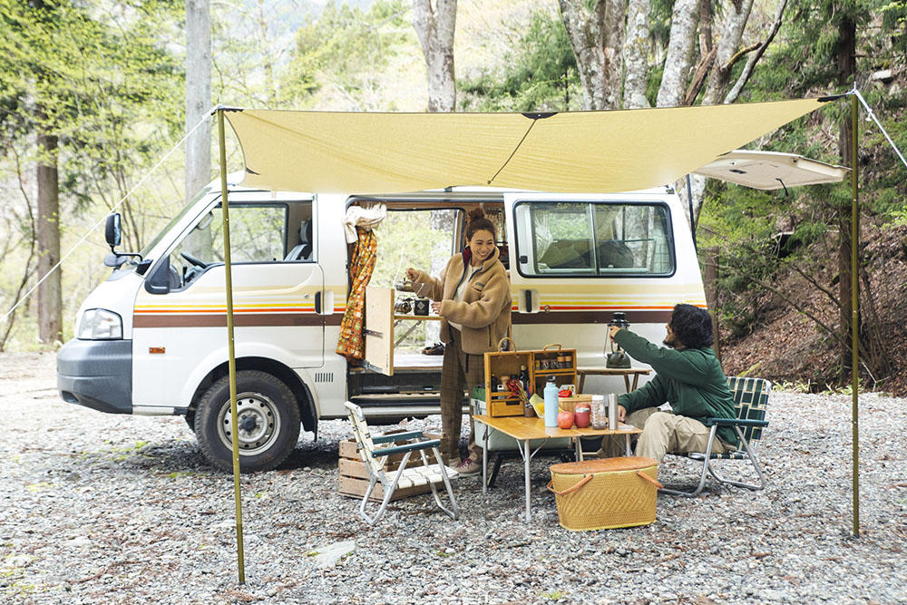 コロンビア×YURIEコラボ再び！バンライフをテーマにヴィンテージ感溢れるアイテムが続々 | OUTDOORDAY PRESS (アウトドアデイプレス)