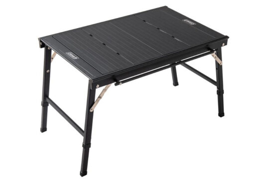 フラットテーブル