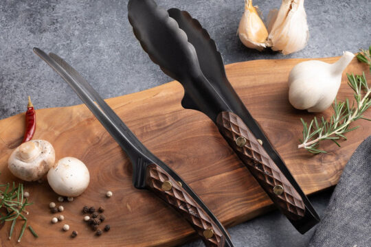 つかみのトング